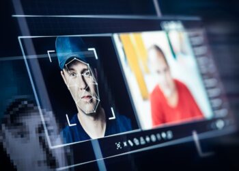 The new USCIS rule on photos in immigration procedures