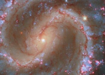 It's official—NASA telescopes confirm the existence of brilliant cosmic rainbows created by extreme gravitational lenses 4 NASA telescopes confirm the existence of brilliant cosmic rainbows