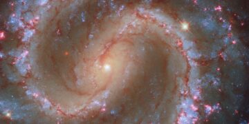 NASA telescopes confirm the existence of brilliant cosmic rainbows