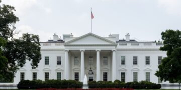 U.S.–Canada trade tensions rise again — how new tariff talks could impact everyday prices in 2026