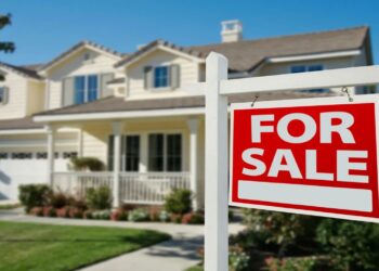 Goodbye to the real estate boom in the US—Austin, Phoenix, Tampa, Denver, and San Diego top the list of cities where prices could fall in 2026, according to experts