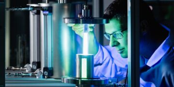 No chemical filters or complex treatment plants—this solar ceramic promises to clean water sustainably