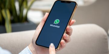 Here's how you can leave a Whatsapp group without anyone knowing