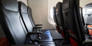 Buying a 'window' seat no longer guarantees a view—United and Delta argue that it only refers to the position, not the outside view—and are facing class action lawsuits