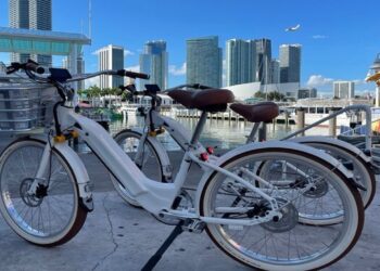 Florida moves toward a new order for electric bicycles, as the Legislature tightens rules and brings a key decision closer to Ron DeSantis