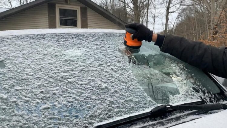No traditional ice scraper or frozen hands—this is how the invention that removes ice from your car in minutes works