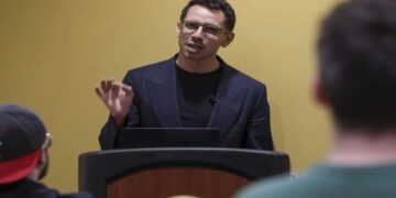 James Fishback wants to mandate school uniforms statewide, and the proposal is already igniting backlash among Florida parents