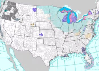 The winter storm that paralyzed the United States reaches Florida weakened, leaving the Panhandle bracing while the rest of the state waits for delayed cold