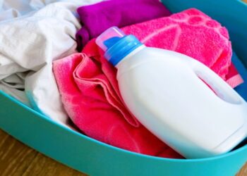 No perfume, no softness—the real problem with fabric softeners versus eco-friendly detergents, according to the latest studies
