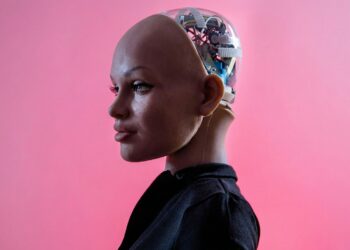 These humanoid robots look almost human, and Ericsson is now using one to train workers