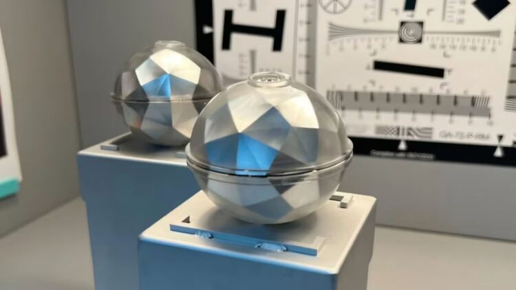 Goodbye to flat solar panels—Japan revolutionizes energy with spherical cells that capture light from all angles