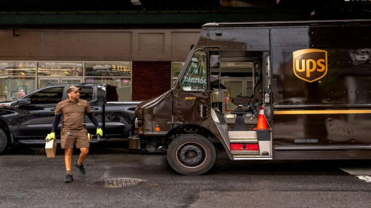 Goodbye to thousands of jobs in the United States—UPS prepares for historic cuts of up to 30,000 workers by 2026, shaking up the logistics sector 1 Goodbye to thousands of jobs in the United States—UPS prepares for historic cuts of up to 30,000 workers by 2026, shaking up the logistics sector