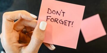 Confirmed—Richard Restak warns about alcohol consumption after age 65, and experts are concerned about the risk to memory