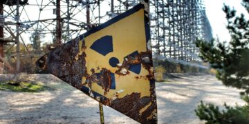 Goodbye to the idea that radiation only affects those who receive it—a study reveals clustered mutations that can be passed on to future generations