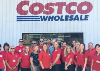 Confirmed by the company—Costco will raise hourly wages to this amount and change what you knew about working in supermarkets