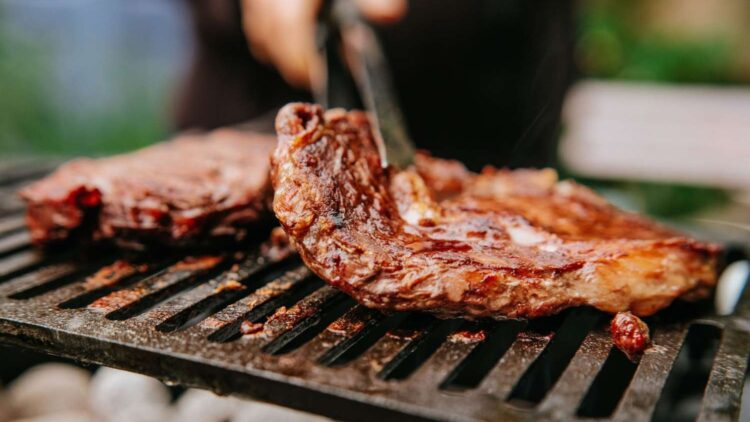 Goodbye to meat—China develops modified fungi that taste like meat—and use 70% less land than traditional livestock farming—this is how they did it