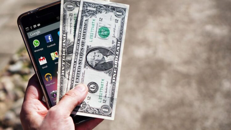 Confirmed by technology experts—checking your cell phone before selling it prevents fraud and loss, according to digital security recommendations in the United States—here's what you need to delete