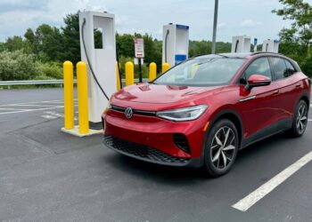 Fire risk in your Volkswagen—National Highway Traffic Safety Administration orders recall of more than 43,000 Volkswagen ID.4s in the United States