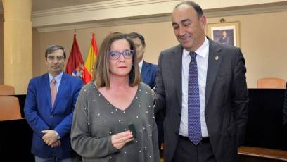 Galería de fotos de la festividad de Santa Rita en la Diputación 5 Entrega de insignias de oro, plata y bronce a los funcionarios de la Diputación con motivo de Santa Rita