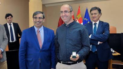 Galería de fotos de la festividad de Santa Rita en la Diputación 6 Entrega de insignias de oro, plata y bronce a los funcionarios de la Diputación con motivo de Santa Rita