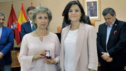 Galería de fotos de la festividad de Santa Rita en la Diputación 13 Entrega de insignias de oro, plata y bronce a los funcionarios de la Diputación con motivo de Santa Rita