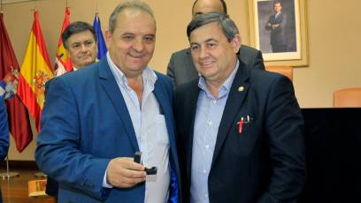 Galería de fotos de la festividad de Santa Rita en la Diputación 26 Entrega de insignias de oro, plata y bronce a los funcionarios de la Diputación con motivo de Santa Rita