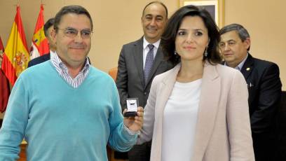 Galería de fotos de la festividad de Santa Rita en la Diputación 28 Entrega de insignias de oro, plata y bronce a los funcionarios de la Diputación con motivo de Santa Rita