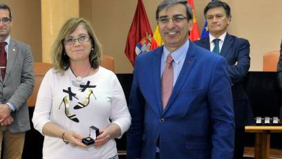 Galería de fotos de la festividad de Santa Rita en la Diputación 30 Entrega de insignias de oro, plata y bronce a los funcionarios de la Diputación con motivo de Santa Rita