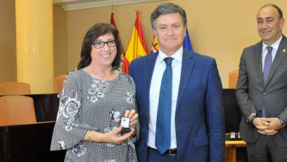 Galería de fotos de la festividad de Santa Rita en la Diputación 31 Entrega de insignias de oro, plata y bronce a los funcionarios de la Diputación con motivo de Santa Rita