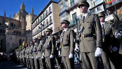 Galería de fotos de la celebración de Santa Bárbara 32 La Academia de Artillería celebra Santa Bárbara