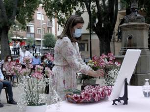 Galería fotográfica del homenaje a las víctimas de la COVID-19 del barrio de Santa Eulalia 27 El barrio de Santa Eulalia homenajea a las víctimas de la Covid-19