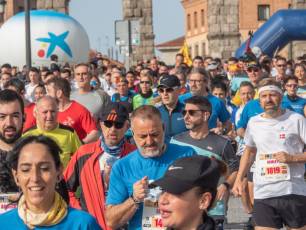 Disfrutar de Segovia sufriendo: más fotografías de la media maratón 29 Media Maratón de Segovia. / NEREA LLORENTE