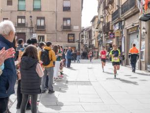 Disfrutar de Segovia sufriendo: más fotografías de la media maratón 40 Media Maratón de Segovia. / NEREA LLORENTE