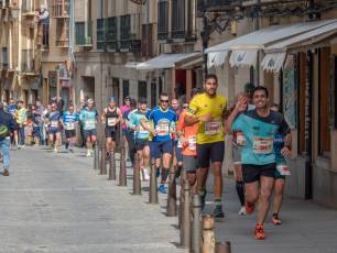 Disfrutar de Segovia sufriendo: más fotografías de la media maratón 53 Media Maratón de Segovia. / NEREA LLORENTE