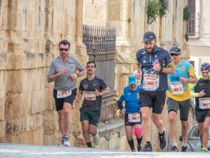 Disfrutar de Segovia sufriendo: más fotografías de la media maratón 55 Media Maratón de Segovia. / NEREA LLORENTE