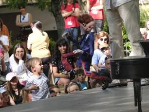 Galería | Un recorrido por Titirimundi, en imágenes 10 Festival de TÍteres 'Titirimundi'. / KAMARERO