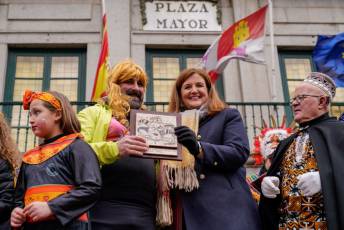 Fotogalería Premios Comparsas Oficiales 30 Premios Carnavales Segovia 2023