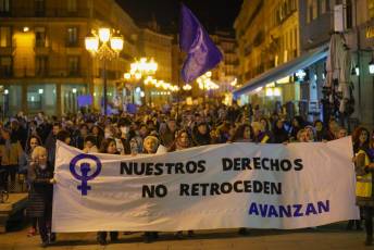 Fotogalería 8M en Segovia 18 Manifestación 8M/ MIGUEL ÁNGEL FERNÁNDEZ