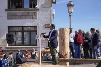 Fotogalería Fiesta de los Gabarreros en El Espinar 51 Fotografía: Miguel Angel Fernández