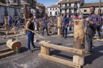 Fotogalería Fiesta de los Gabarreros en El Espinar 22 Fotografía: Miguel Angel Fernández