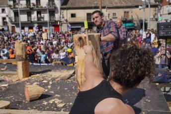 Fotogalería Fiesta de los Gabarreros en El Espinar 79 Fotografía: Miguel Angel Fernández