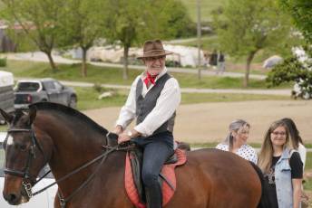 Fotogalería Romería Feria de Abril en Valsaín 31 Fotografía: Miguel Angel Fernández
