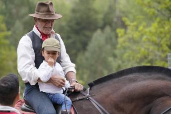 Fotogalería Romería Feria de Abril en Valsaín 38 Fotografía: Miguel Angel Fernández