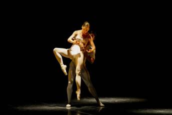 Fotogalería Ballet Nacional de Cuba en Teatro Juan Bravo 22 Fotografía: Miguel Angel Fernández