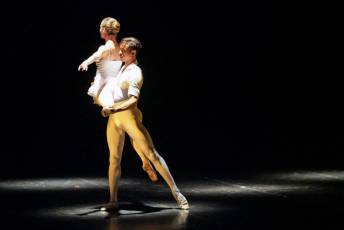 Fotogalería Ballet Nacional de Cuba en Teatro Juan Bravo 14 Fotografía: Miguel Angel Fernández