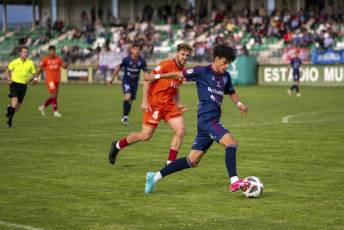 Fotogalería Gimnastica Segoviana vs Yugo Socuéllamos 27 Fotografía: Luis Horcajada