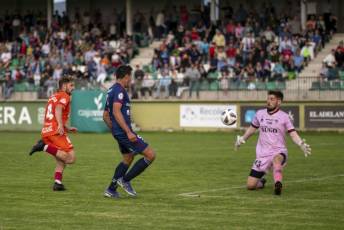 Fotogalería Gimnastica Segoviana vs Yugo Socuéllamos 30 Fotografía: Luis Horcajada