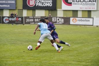 Fotogalería | Gimnastica Segoviana VS Unión Adarve 44 Fotografía: Miguel Angel Fernández