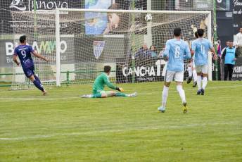 Fotogalería | Gimnastica Segoviana VS Unión Adarve 37 Fotografía: Miguel Angel Fernández