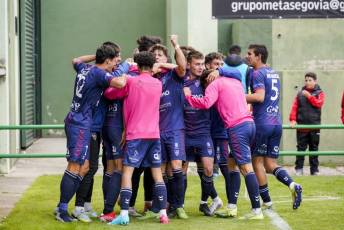 Fotogalería | Gimnastica Segoviana VS Unión Adarve 23 Fotografía: Miguel Angel Fernández